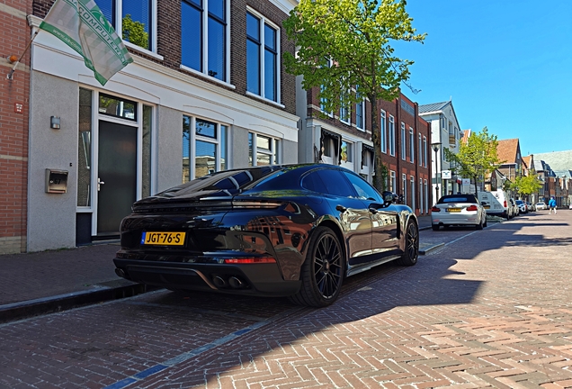 Porsche 972 Panamera Turbo S E-Hybrid
