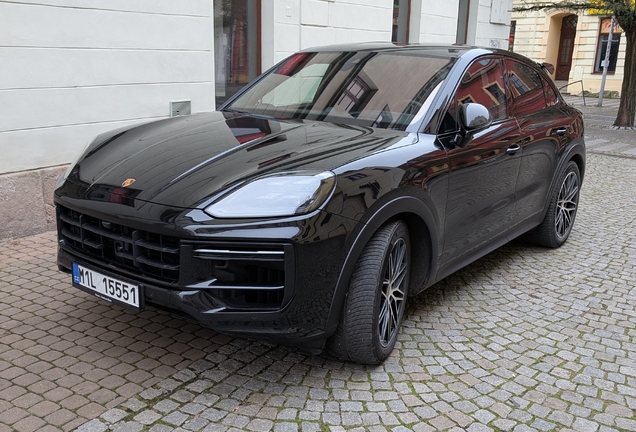 Porsche Cayenne Coupé Turbo E-Hybrid
