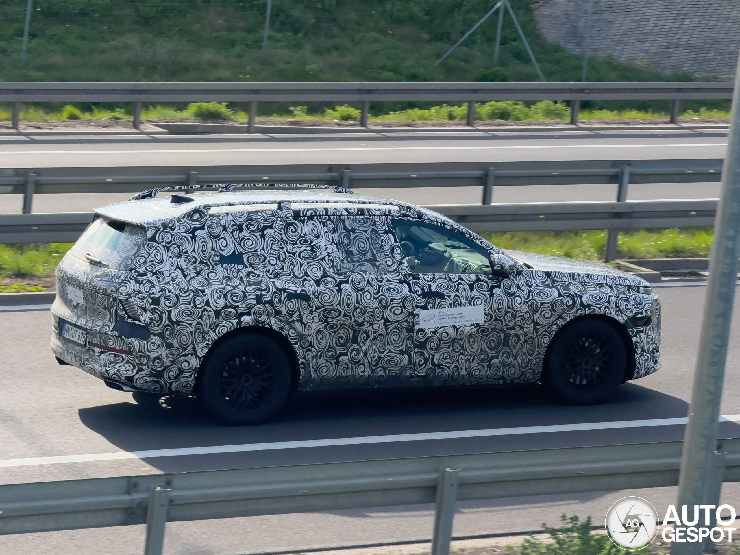 Audi Q9 Horch