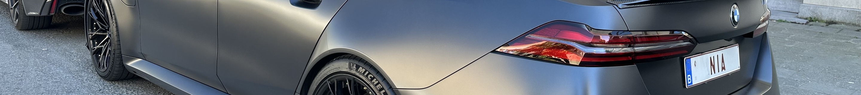 BMW M5 G90