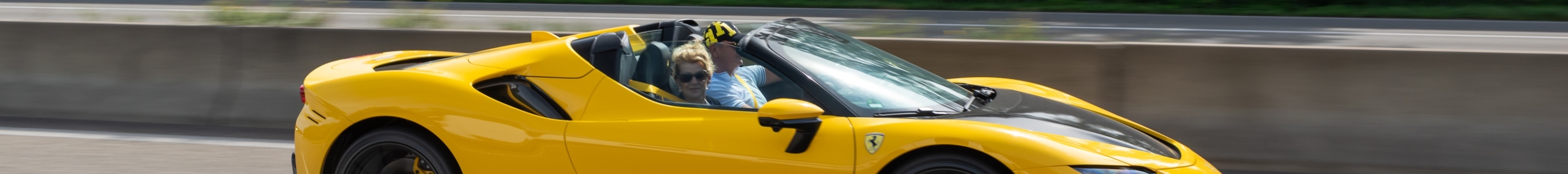 Ferrari SF90 Spider