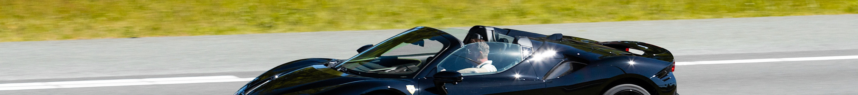Ferrari SF90 Spider
