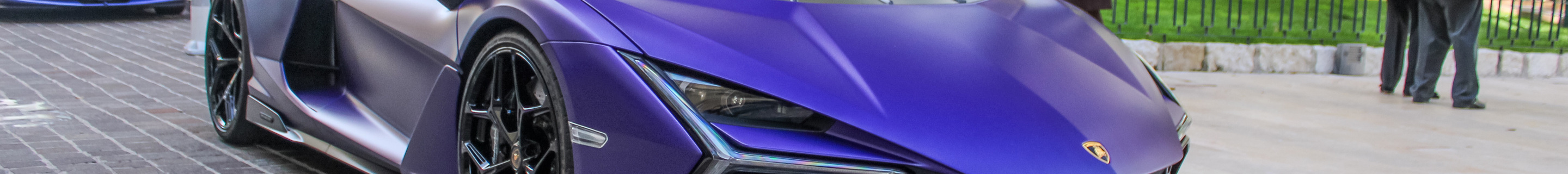 Lamborghini Revuelto