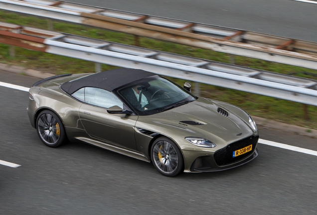Aston Martin DBS Superleggera Volante