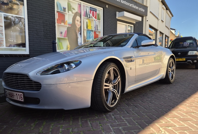 Aston Martin V8 Vantage N400 Roadster