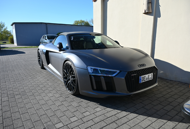 Audi R8 V10 Plus Spyder 2017