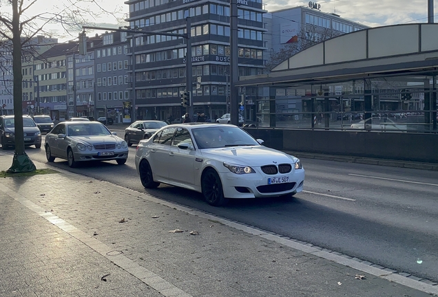 BMW M5 E60 2005