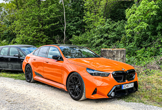 BMW M5 G90