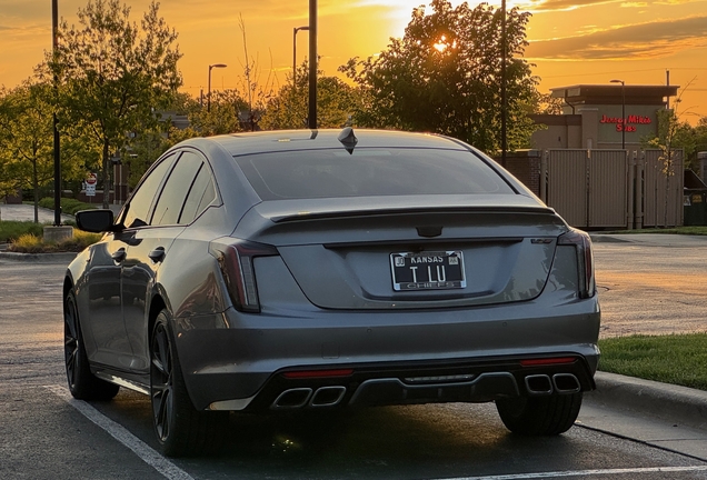 Cadillac CT5-V