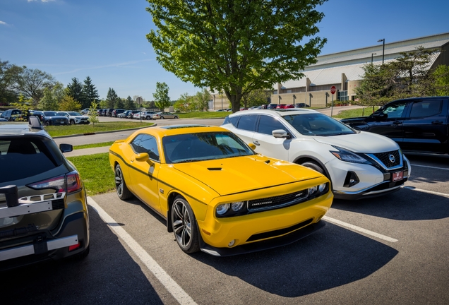 Dodge Challenger SRT-8 392 Yellow Jacket