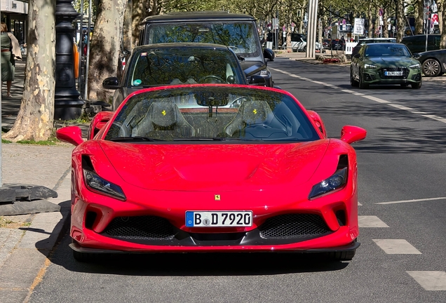 Ferrari F8 Spider