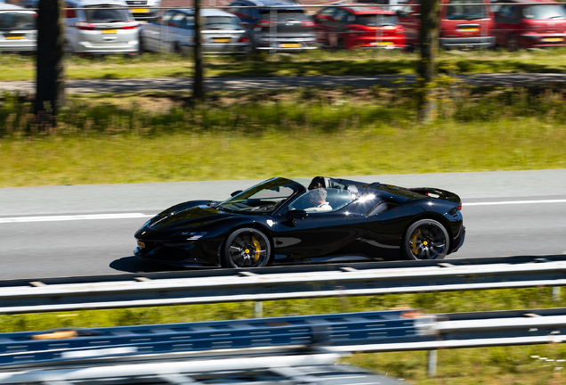 Ferrari SF90 Spider