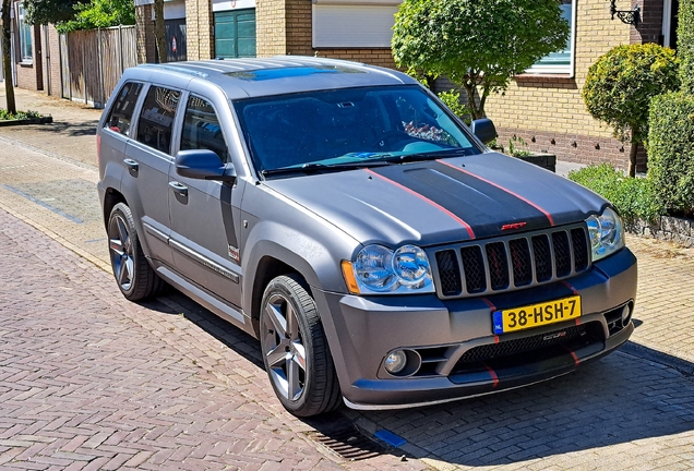 Jeep Grand Cherokee SRT-8 2005
