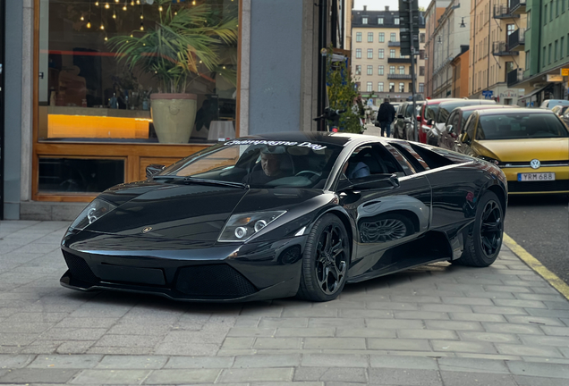 Lamborghini Murciélago LP640
