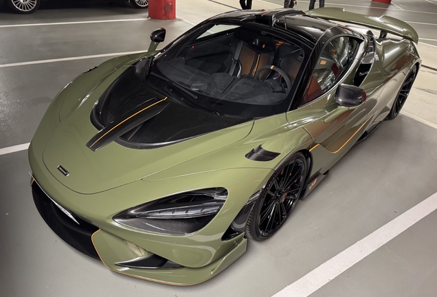 McLaren 765LT