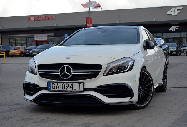 Mercedes-AMG A 45 W176 2015