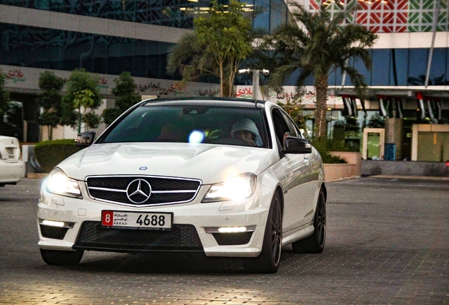 Mercedes-Benz C 63 AMG Coupé