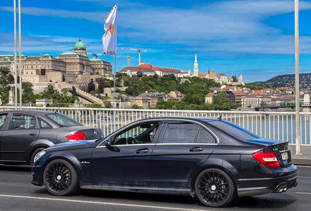 Mercedes-Benz C 63 AMG W204 2012
