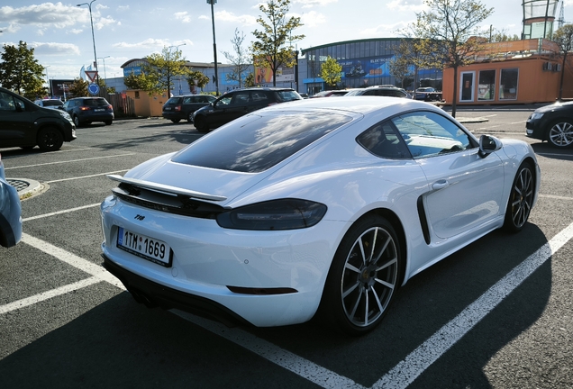 Porsche 718 Cayman GTS
