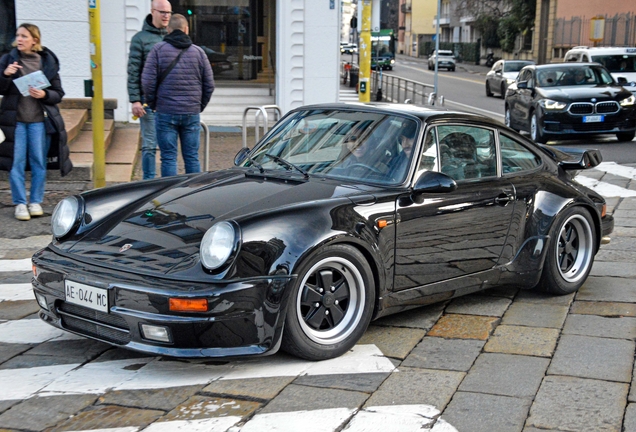 Porsche 930 Turbo