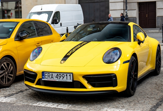 Porsche 992 Carrera 4 GTS MkI