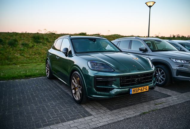 Porsche 9YA Cayenne Turbo E-Hybrid