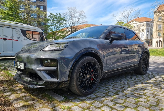Porsche Macan EV Turbo