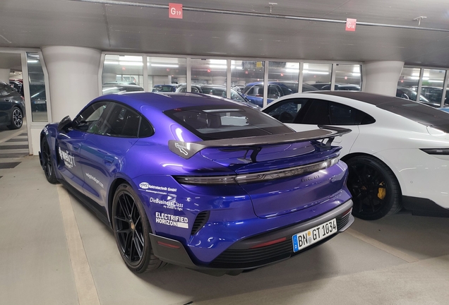 Porsche Taycan Turbo GT Weissach Package