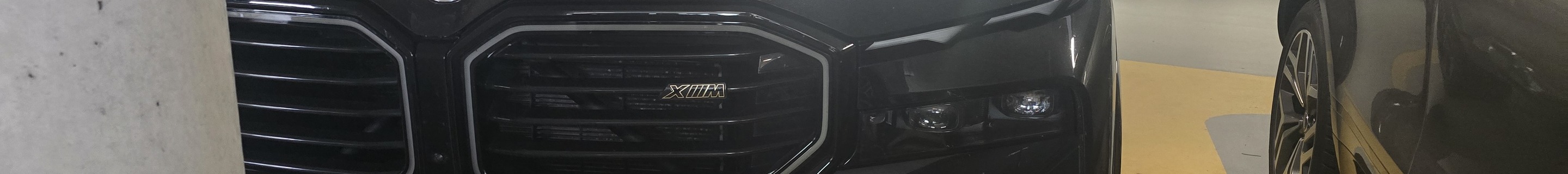 BMW XM G09