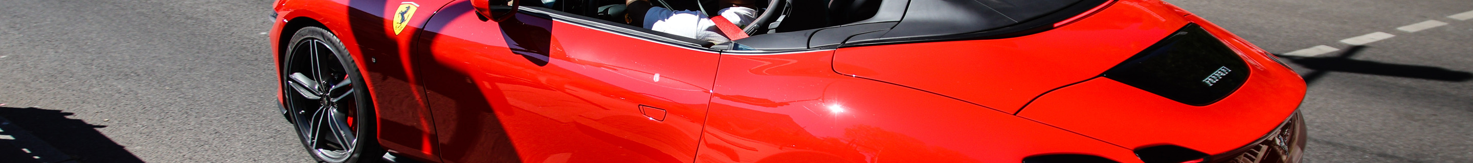 Ferrari Roma Spider