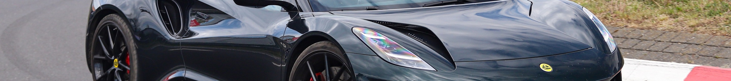 Lotus Emira
