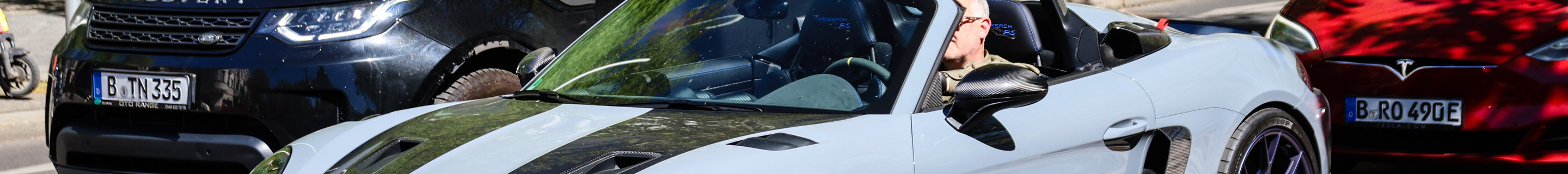 Porsche 718 Spyder RS Weissach Package