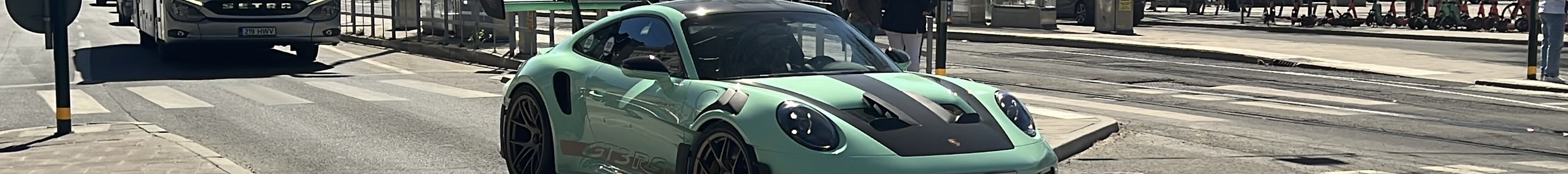 Porsche 992 GT3 RS MkI Weissach Package