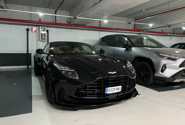 Aston Martin DB12