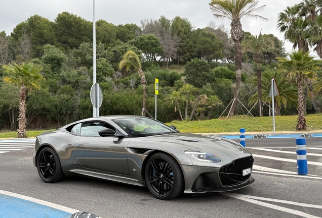 Aston Martin DBS Superleggera
