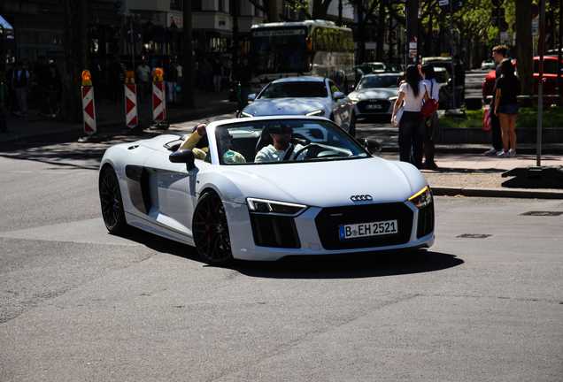 Audi R8 V10 Spyder 2016