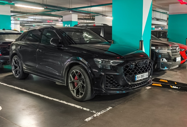 Audi RS Q8 2024