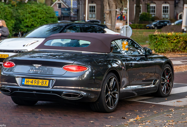 Bentley Continental GTC 2019