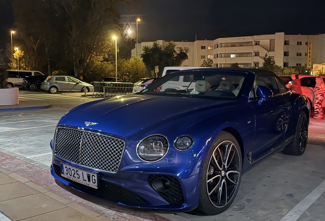 Bentley Continental GTC V8 2020