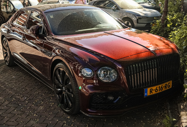 Bentley Flying Spur Hybrid