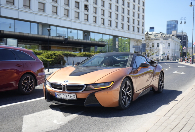 BMW i8 Roadster