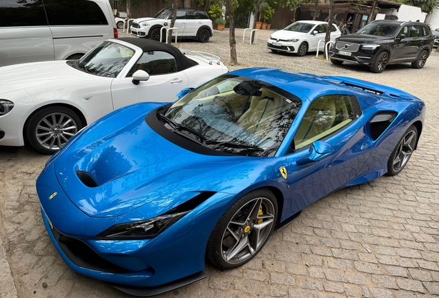 Ferrari F8 Spider