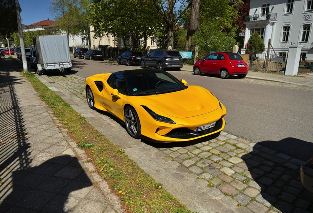 Ferrari F8 Spider