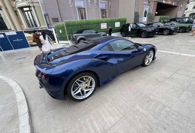 Ferrari F8 Tributo