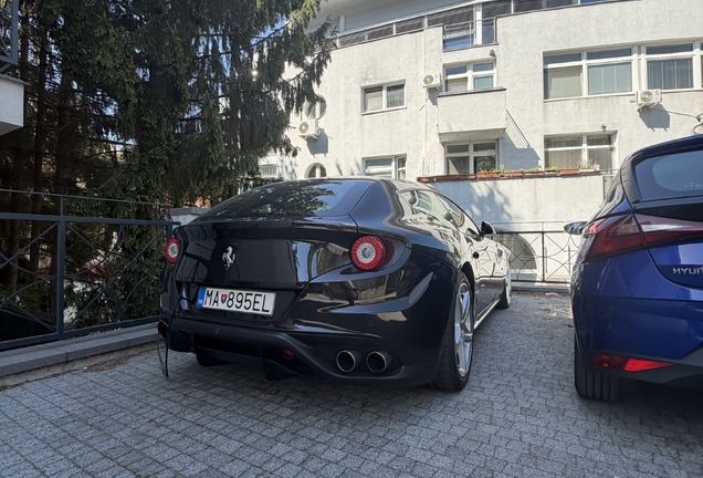 Ferrari FF