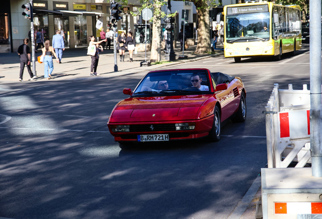 Ferrari Mondial T Cabriolet