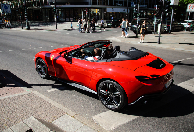 Ferrari Roma Spider