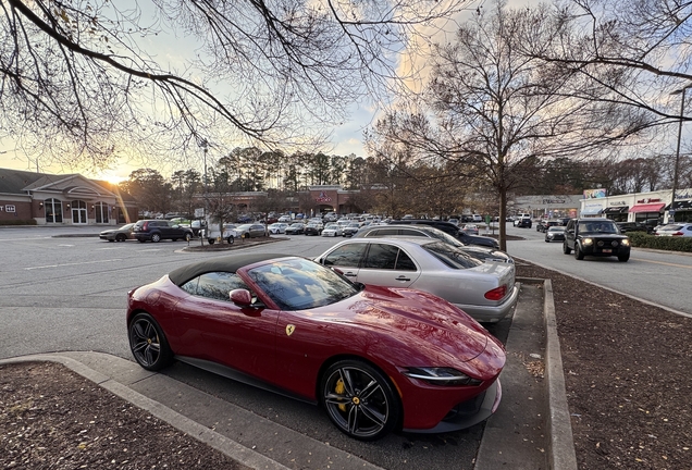 Ferrari Roma Spider