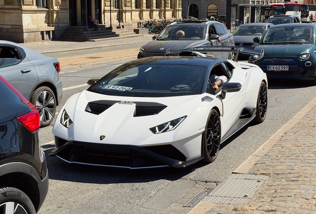 Lamborghini Huracán LP640-2 STO