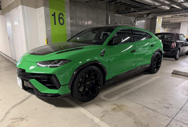 Lamborghini Urus Performante